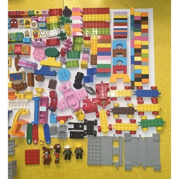 Lego DUPLO 7 lbs Bulk Train Figures Castle Auto ABC #s Flowers Bricks VTG & MOD - Picture 2 of 16